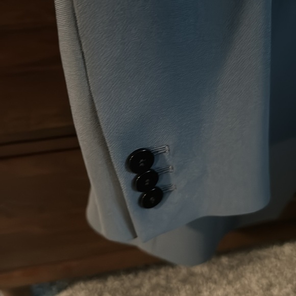 High-quality women’s pants suit by Theory - Picture 5 of 12